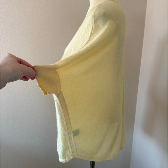 Neiman Marcus Collection Silk Cashmere Cardigan Sweater in Yellow Size S - Picture 4 of 8